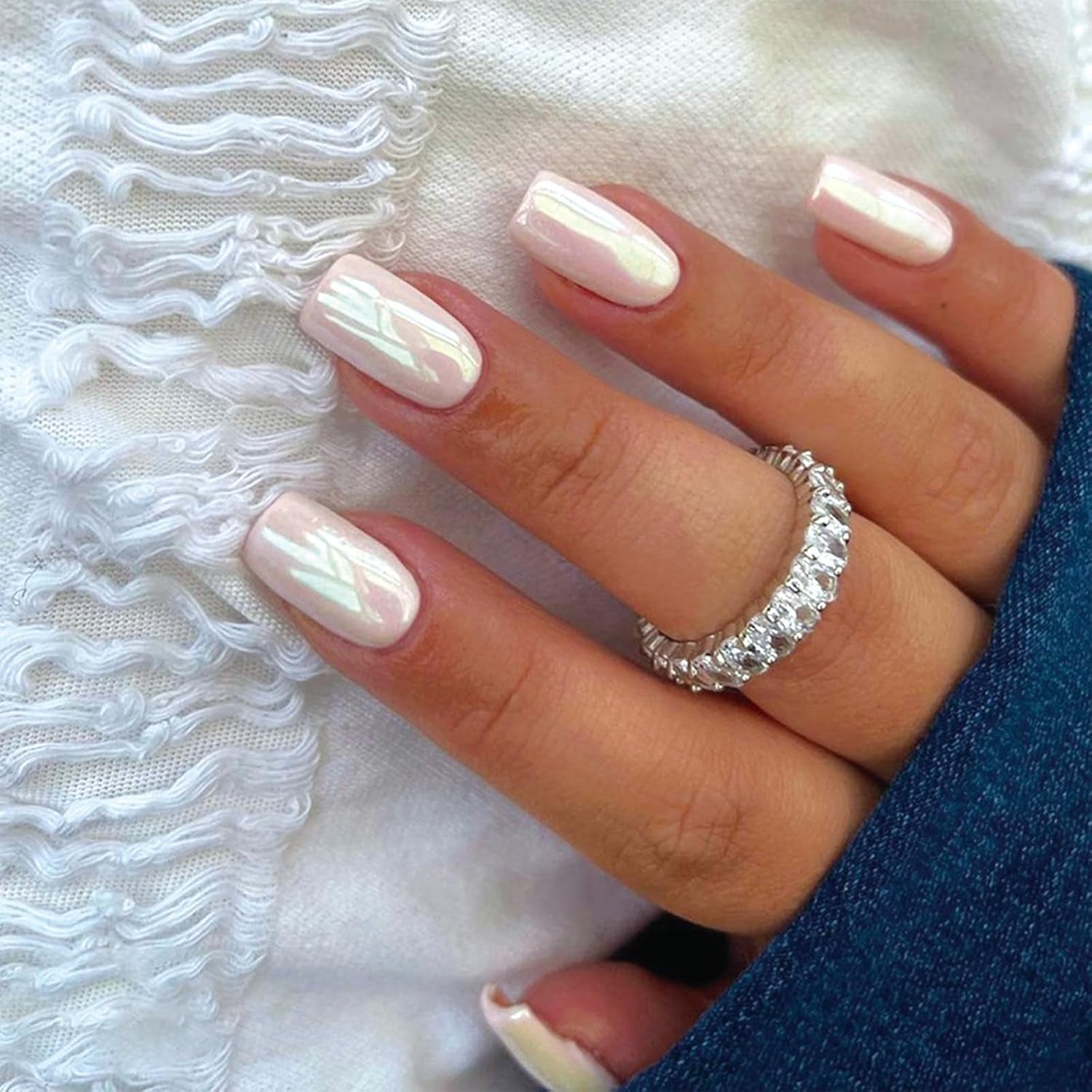 Press on Nails Medium Square Fake Nails Chrome Acrylic Nails Glossy Glue on Nails White Aurora Squoval Artificial Nails Pearl Flash Stick on False Nails with Design 24 Pcs